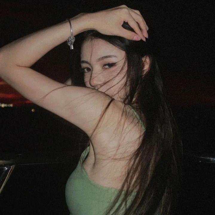 蝶影